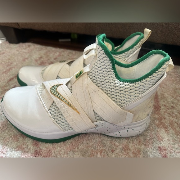 Nike Other - Nike LeBron Soldier 1 men's shoes size 12 (127)